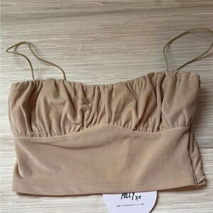 🆕 PRINCESS POLLY 6 ✨ spaghetti strap Beige Ruched Crop Top NWT